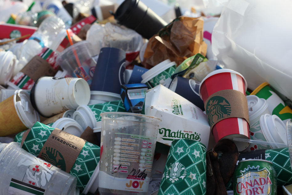 Verbot von Einweg-Plastik 2021: 3 Tipps wie ihr der Plastik-Verschwendung entgegenwirkt