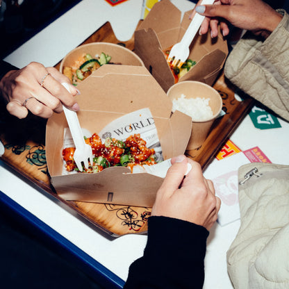 Rechteckige Takeaway-Box mit Faltdeckel